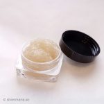 DIY Lip scrub Coconut Vanilla – räddningen för torra läppar